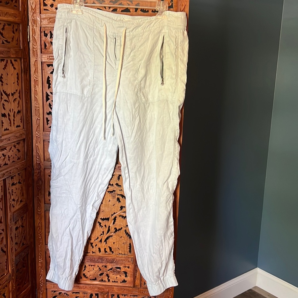 Lou & Grey small light blue linen joggers